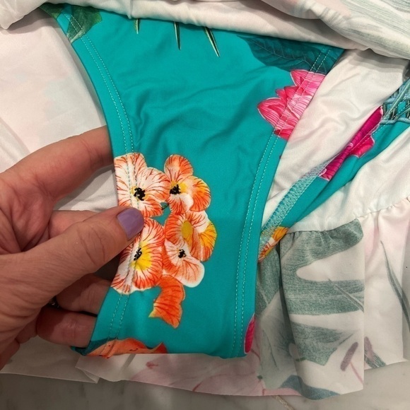 La blanca NWT tropical bikini bottom with ruched skirt size 16 - Picture 9 of 10